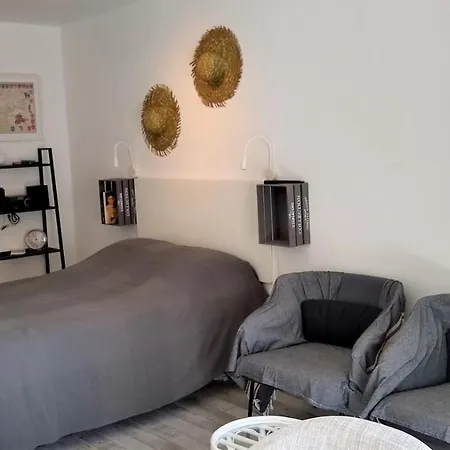 Studio Calme Et Lumineux 10 Mn Plage Et Centre-ville Parking Prive - Bat Juin Lejlighed La Grande-Motte